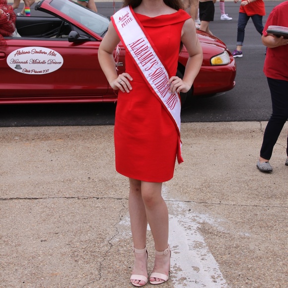 Dress - Picture 4 of 4